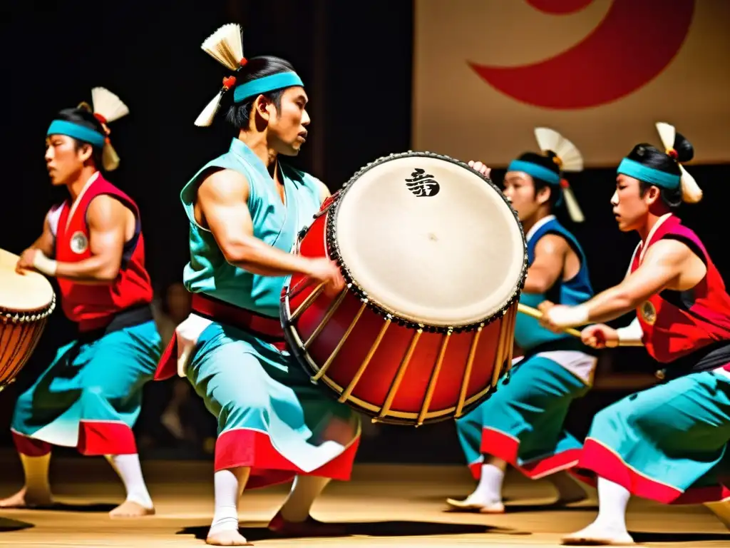 Grupo de percusionistas taiko japoneses en pleno impacto cultural, con energía y concentración en su performance