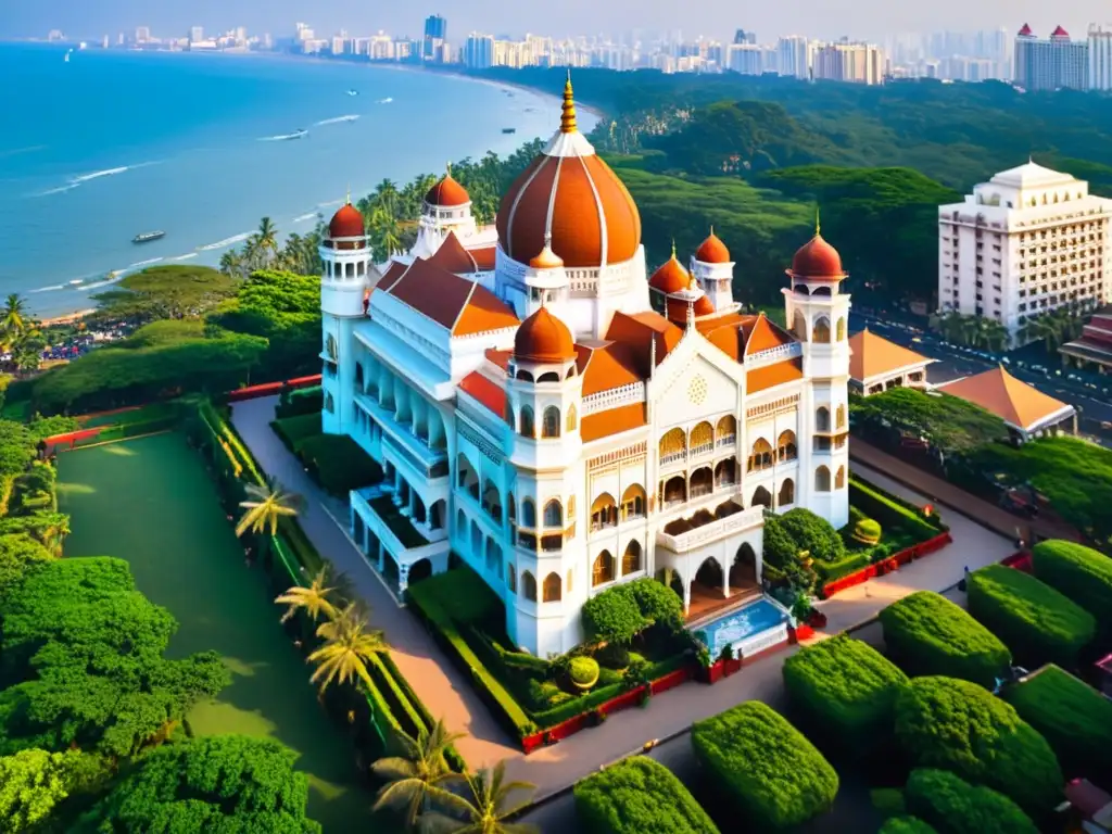 Vista aérea del icónico hotel Taj Mahal Palace en Mumbai, mostrando su arquitectura grandiosa y detalles intrincados