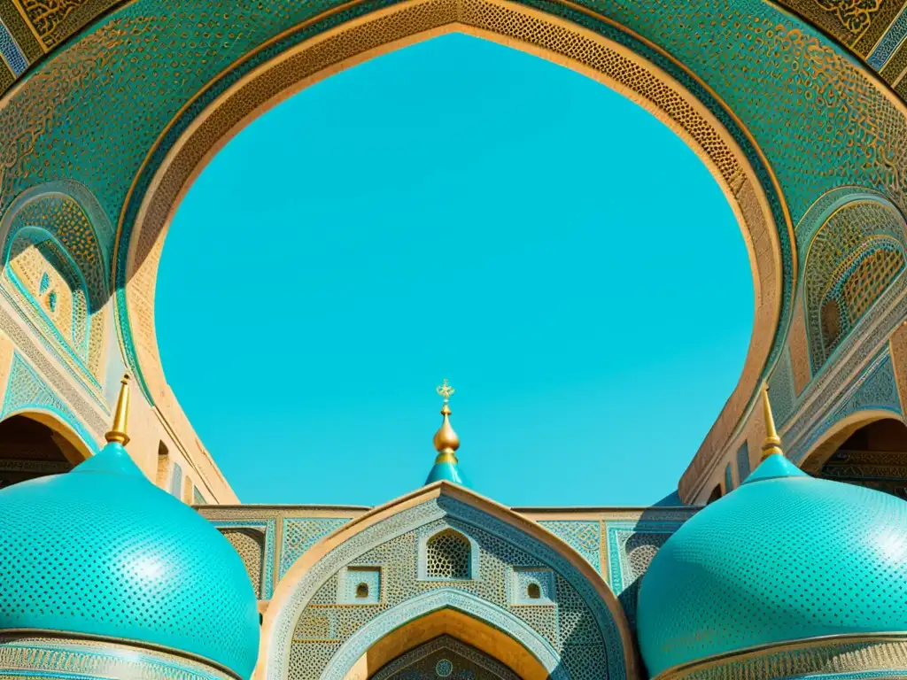 Vista aérea impresionante de la Plaza Registán en Samarcanda, Uzbekistán, con la arquitectura islámica de las madrazas Ulugh Beg, TilyaKori y SherDor